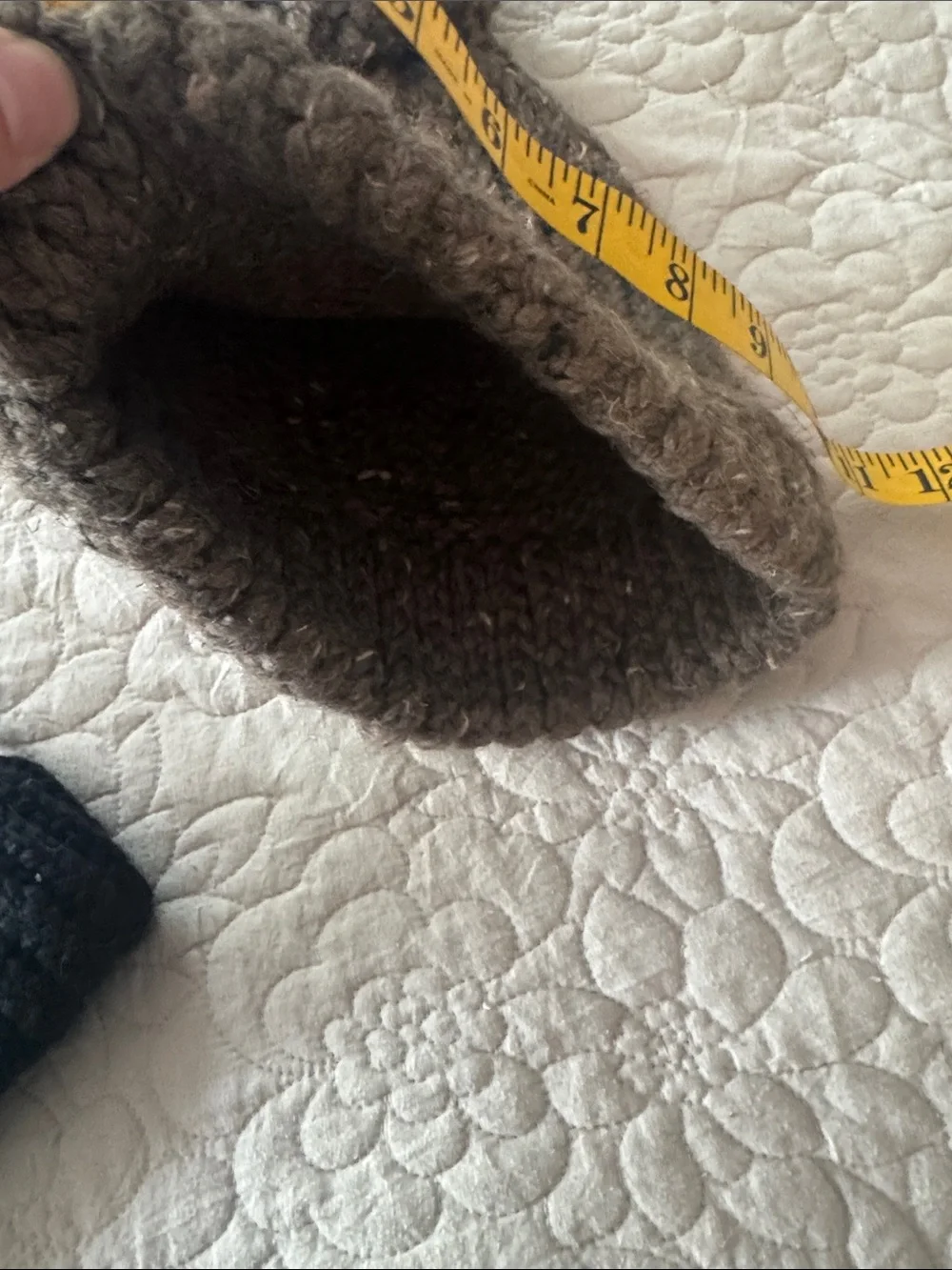 Kids Cozy Pom-Pom Knit Hat - Brown and Cream/Black